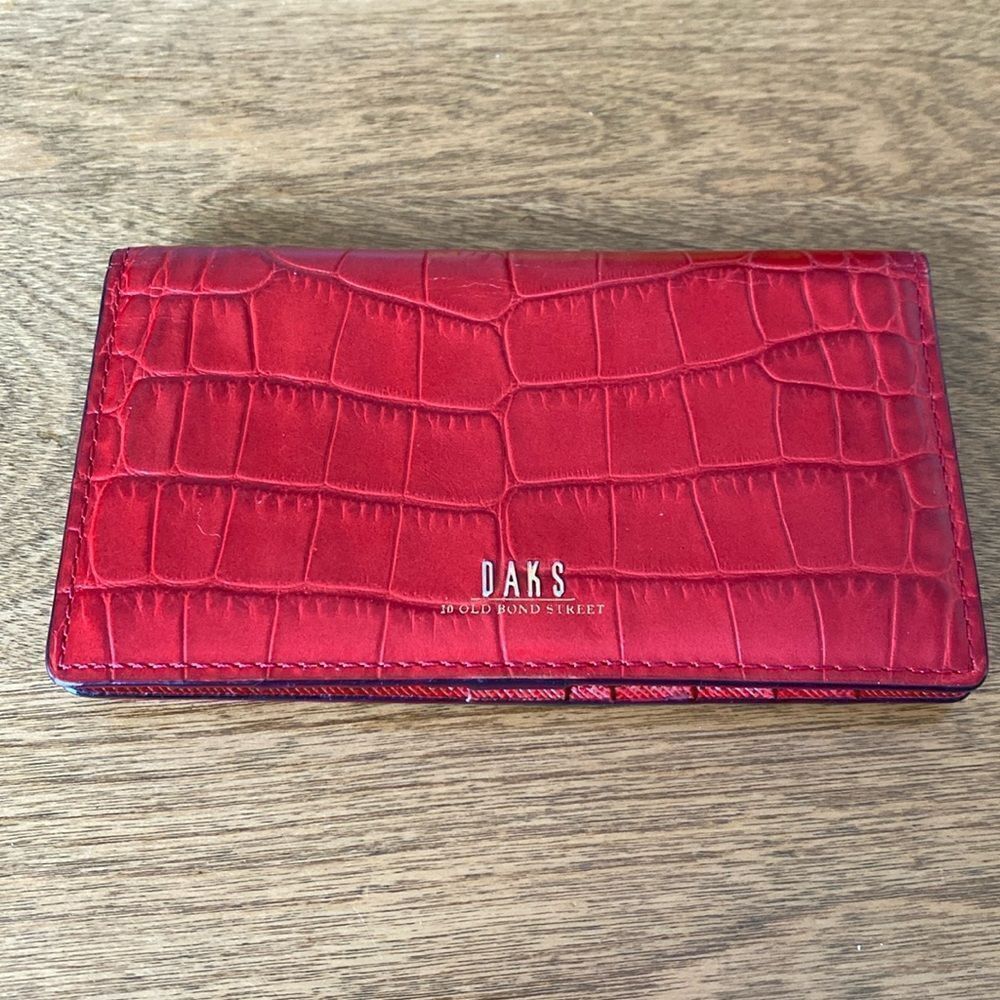 DAKS   wallet